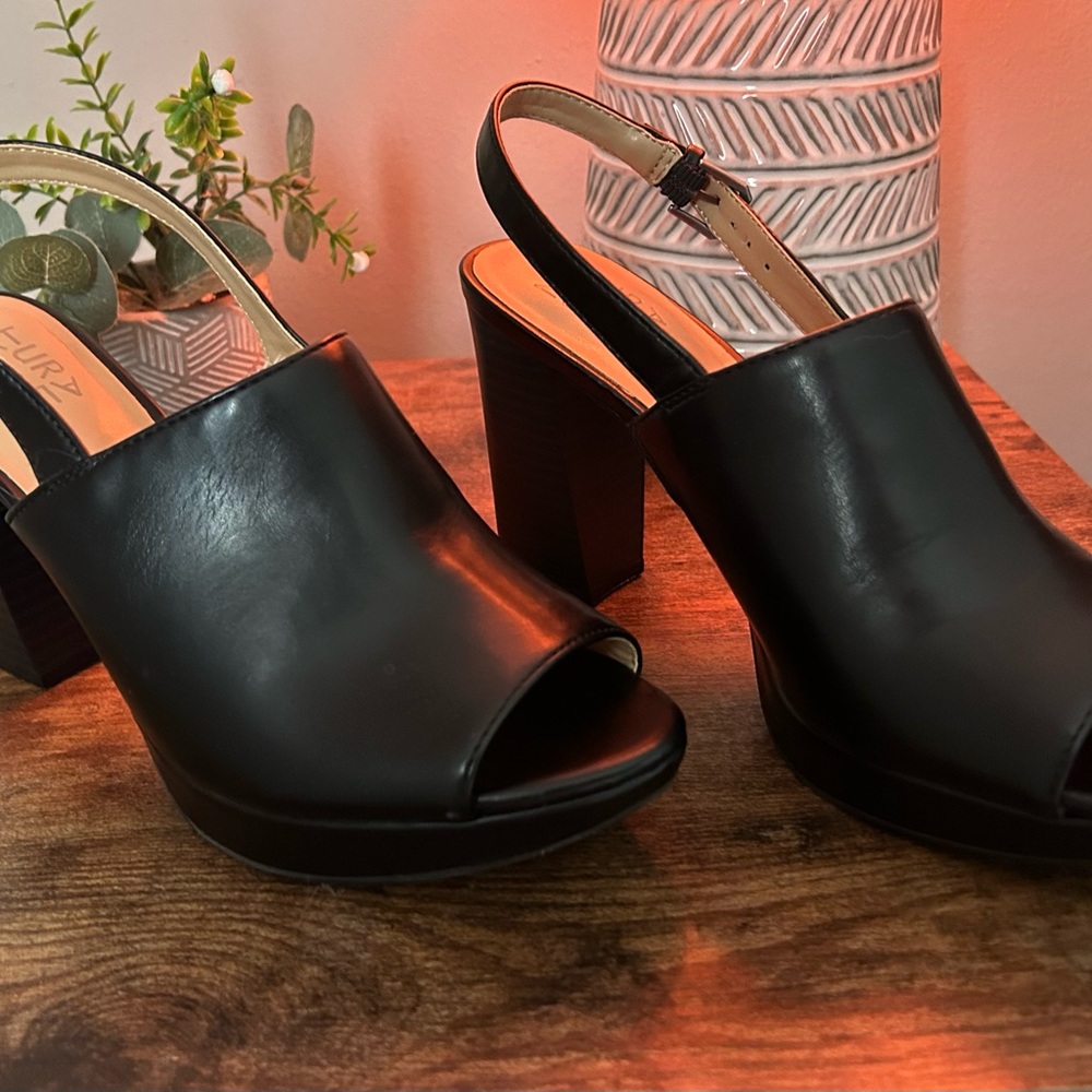 Black Slingback Block Heel Sandals